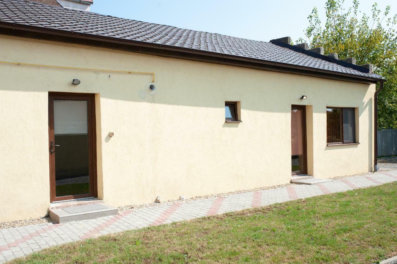 Pensiunea Vlad Arad Buitenkant foto